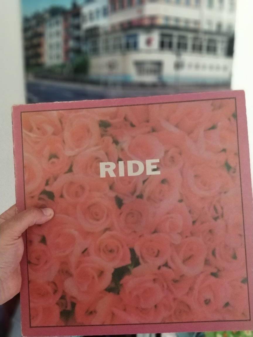Platten-Cover: Ride - s/t